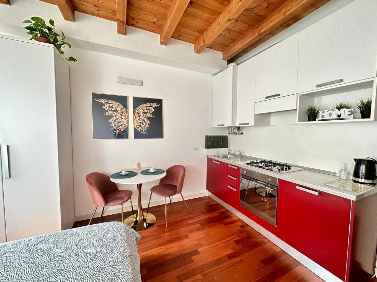 Cozy Apartment Center Bergamo Exterior foto